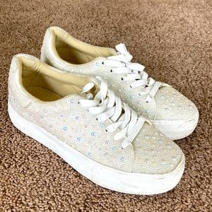 Betsey Johnson PEARL shoes!